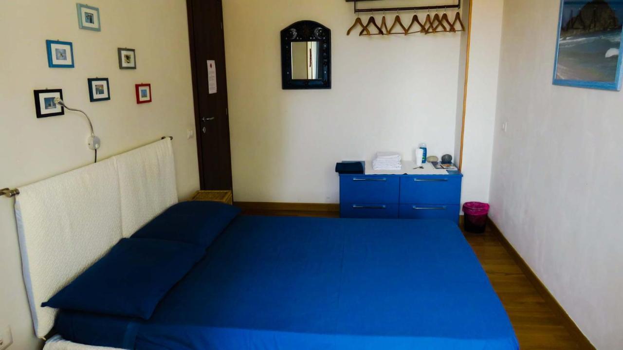 Luna Rossa Rooms Cagliari Buitenkant foto