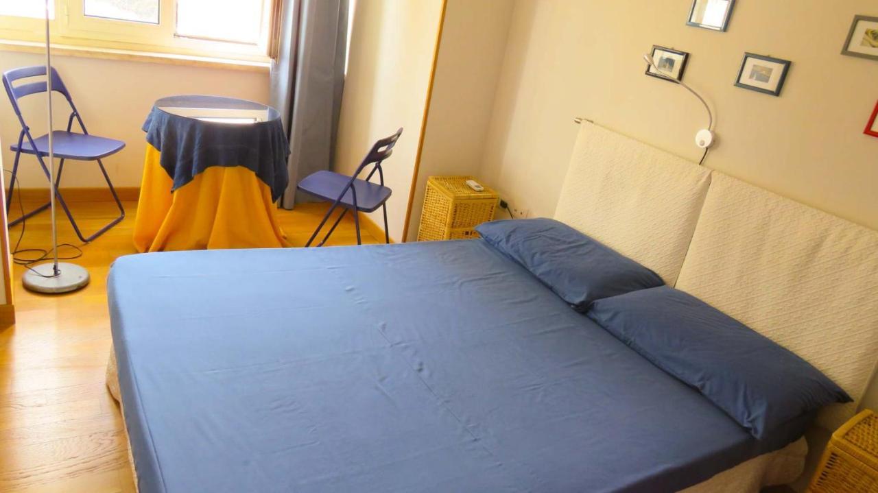 Luna Rossa Rooms Cagliari Buitenkant foto